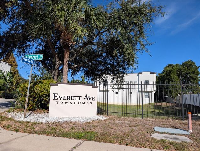 3633 W EVERETTE AVENUE, Tampa, FL 33611