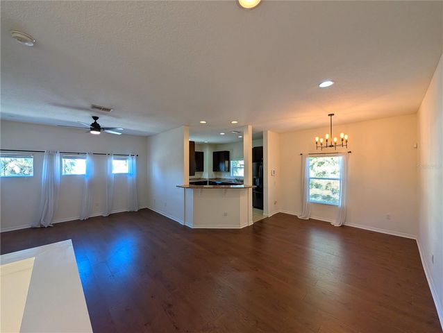 3633 W EVERETTE AVENUE, Tampa, FL 33611