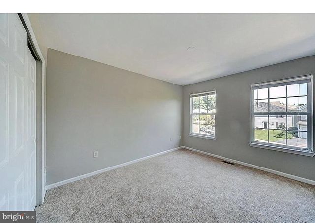 176 FOUNTAYNE, Lawrenceville, NJ 08648