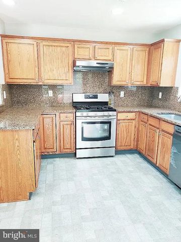 176 FOUNTAYNE, Lawrenceville, NJ 08648