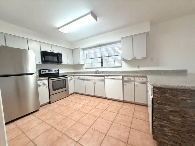 2027 BALBOA WAY, Kissimmee, FL 34741