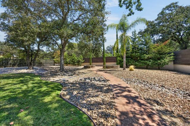 2690 Taylor Rd, Penryn, CA 95663