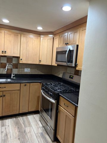 44 Main St. 6, North Reading, MA 01864