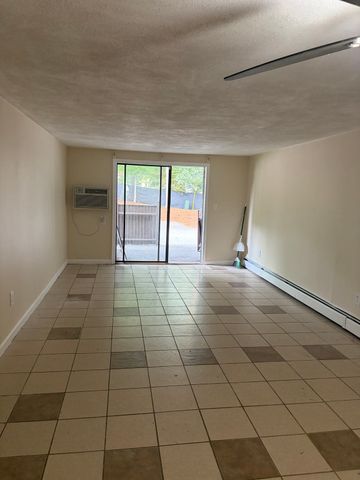 44 Main St. 6, North Reading, MA 01864