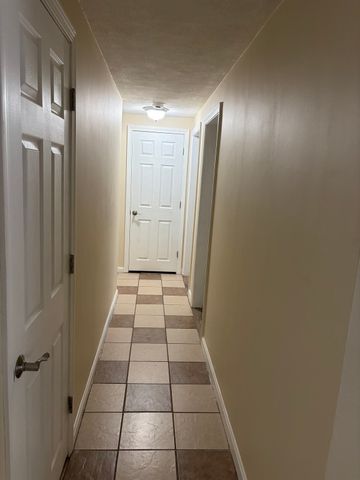 44 Main St. 6, North Reading, MA 01864