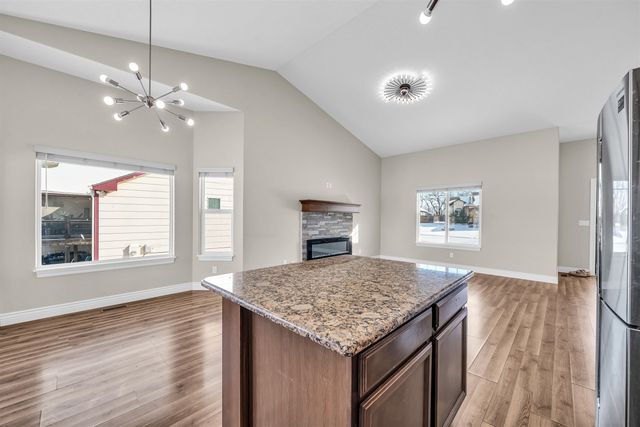 2109 S Cranbrook St, Wichita, KS 67207