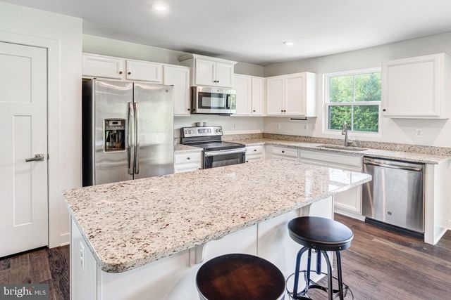 6384 BREWERY CT, King George, VA 22485