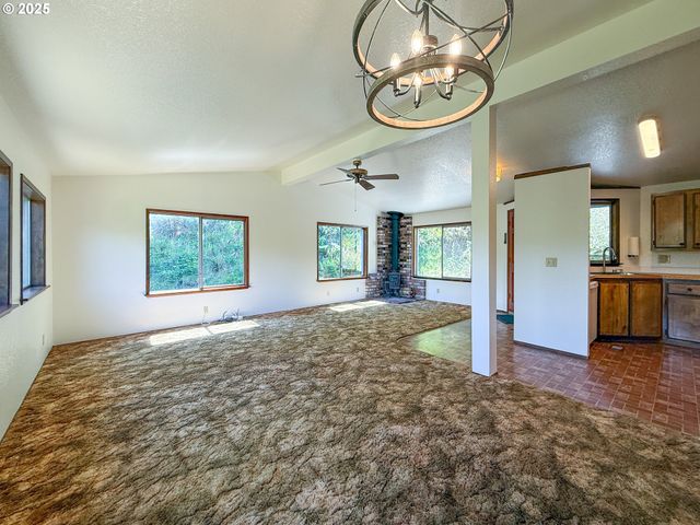 96134 FOXGLOVE Way, Brookings, OR 97415