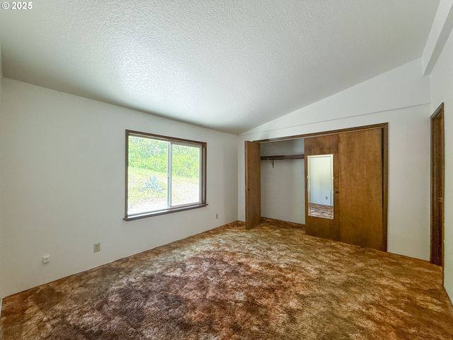 96134 FOXGLOVE Way, Brookings, OR 97415