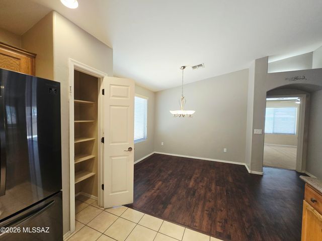 5957 E Franklin Tale Drive, Tucson, AZ 85756