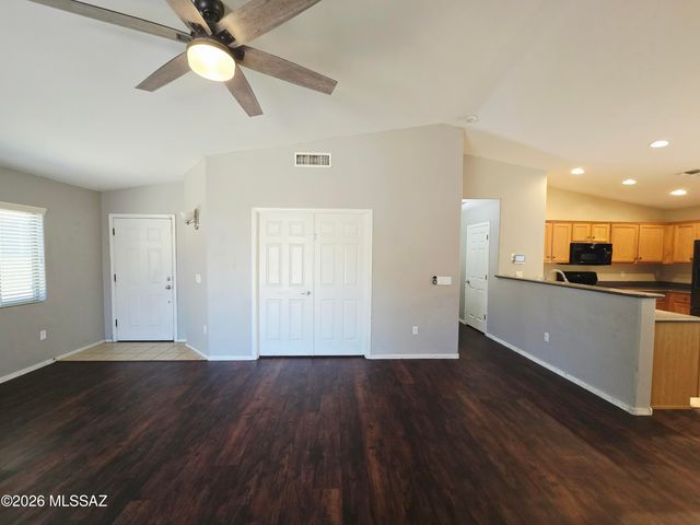 5957 E Franklin Tale Drive, Tucson, AZ 85756