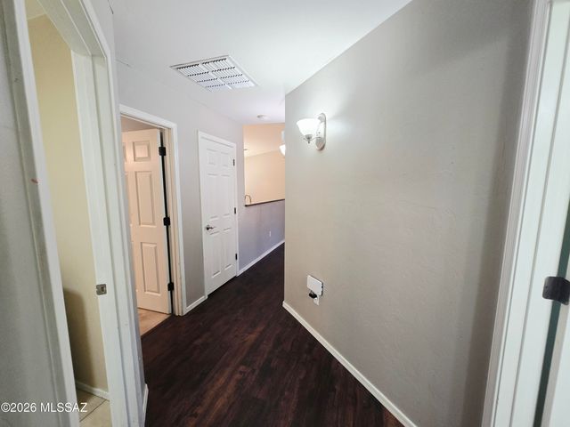 5957 E Franklin Tale Drive, Tucson, AZ 85756