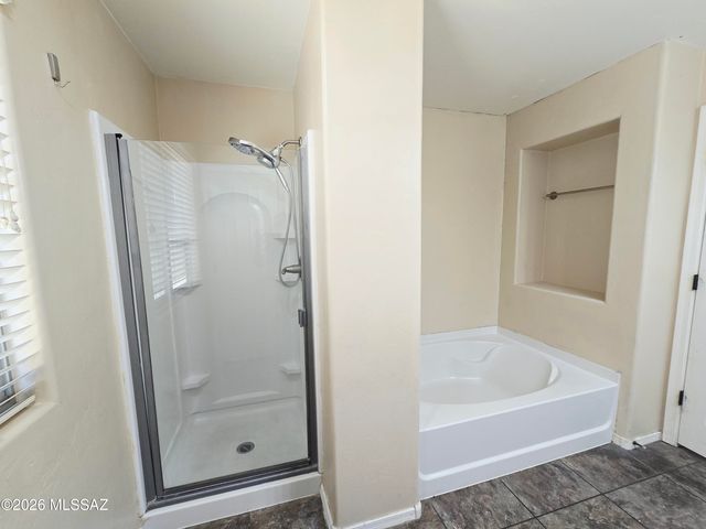 5957 E Franklin Tale Drive, Tucson, AZ 85756