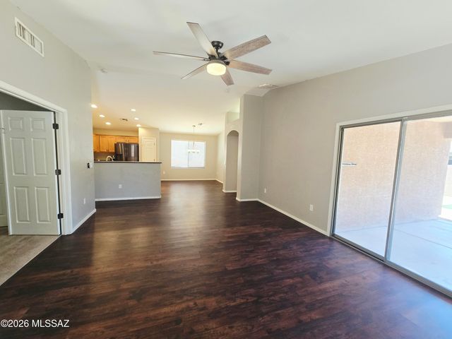 5957 E Franklin Tale Drive, Tucson, AZ 85756
