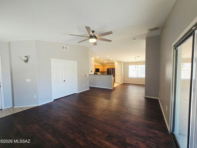 5957 E Franklin Tale Drive, Tucson, AZ 85756