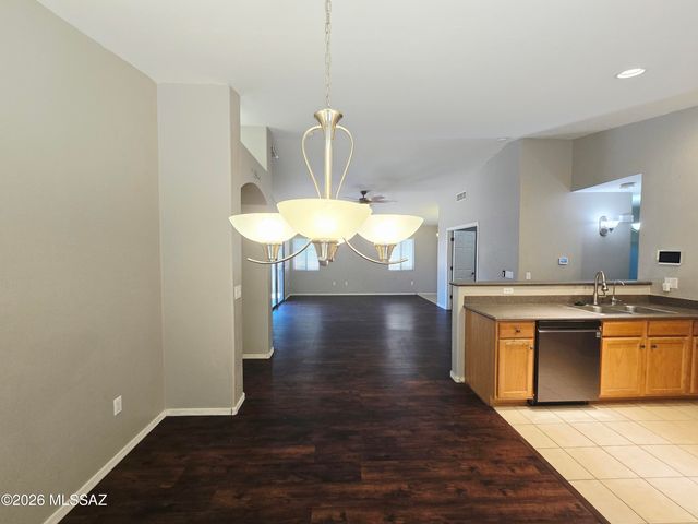 5957 E Franklin Tale Drive, Tucson, AZ 85756