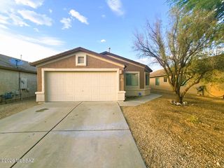 5957 E Franklin Tale Drive, Tucson, AZ 85756