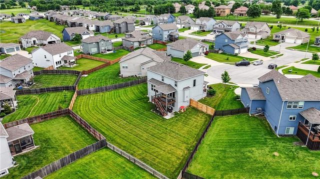 6619 NW 105th Court, Kansas City, MO 64154
