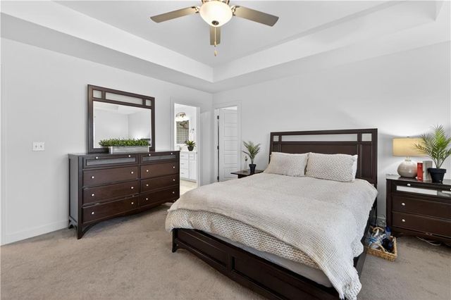 6619 NW 105th Court, Kansas City, MO 64154