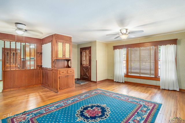 2104 Karnack Hwy., Marshall, TX 75672