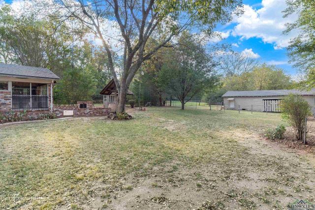 2104 Karnack Hwy., Marshall, TX 75672