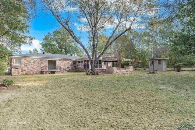 2104 Karnack Hwy., Marshall, TX 75672