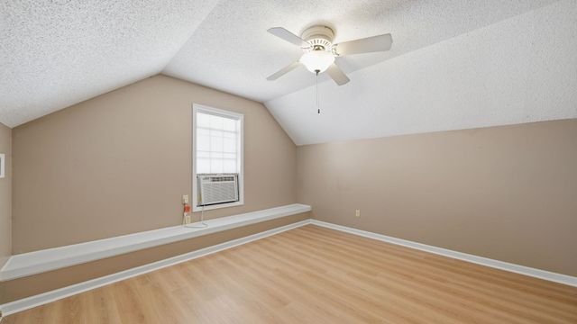 8237 CRIMSON CREEK DR, Memphis, TN 38016
