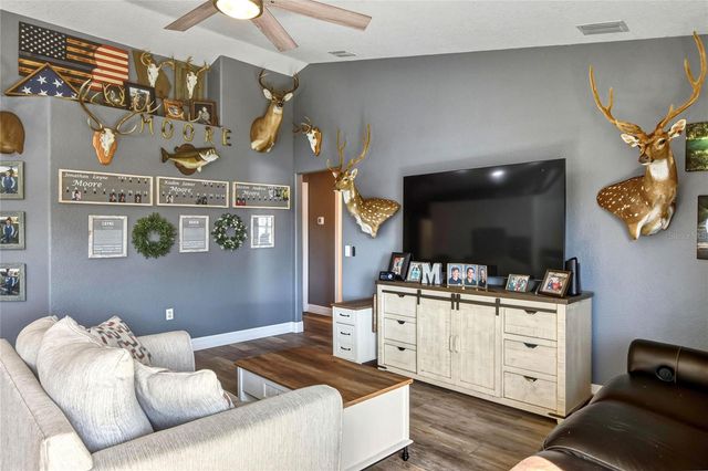 533 SEVEN OAKS, Mulberry, FL 33860