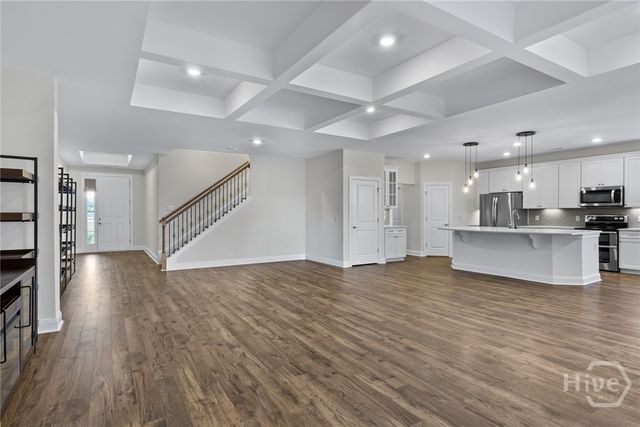 8 Egrets Landing Court, Savannah, GA 31419