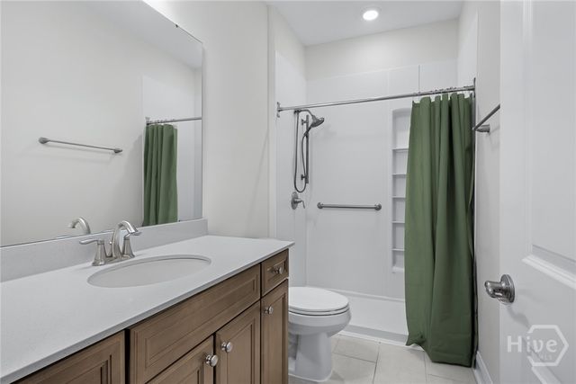 8 Egrets Landing Court, Savannah, GA 31419