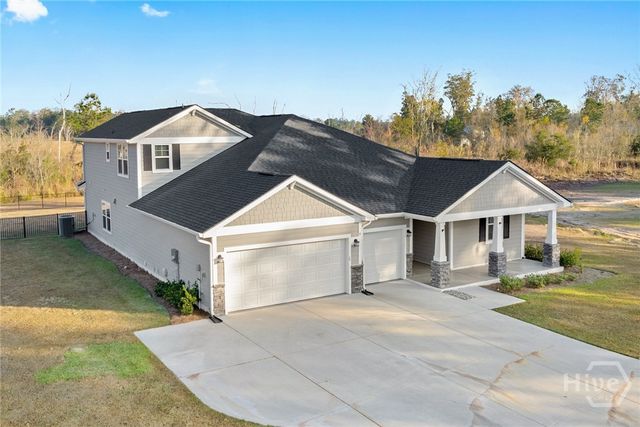 8 Egrets Landing Court, Savannah, GA 31419