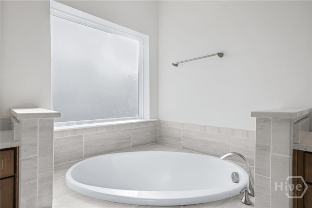 8 Egrets Landing Court, Savannah, GA 31419