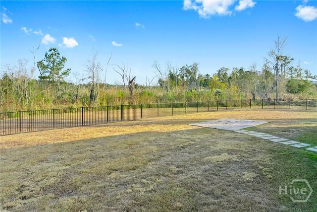 8 Egrets Landing Court, Savannah, GA 31419