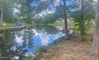 902 E Lakeshore Drive, Carriere, MS 39426