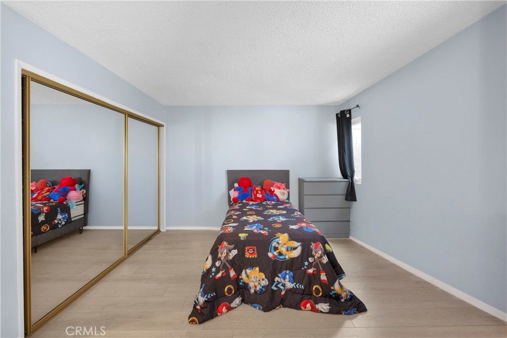 Image 21 of property listing at 6151 Canterbury Drive 105, Culver City, CA 90230