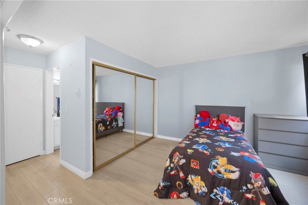 Image 23 of property listing at 6151 Canterbury Drive 105, Culver City, CA 90230