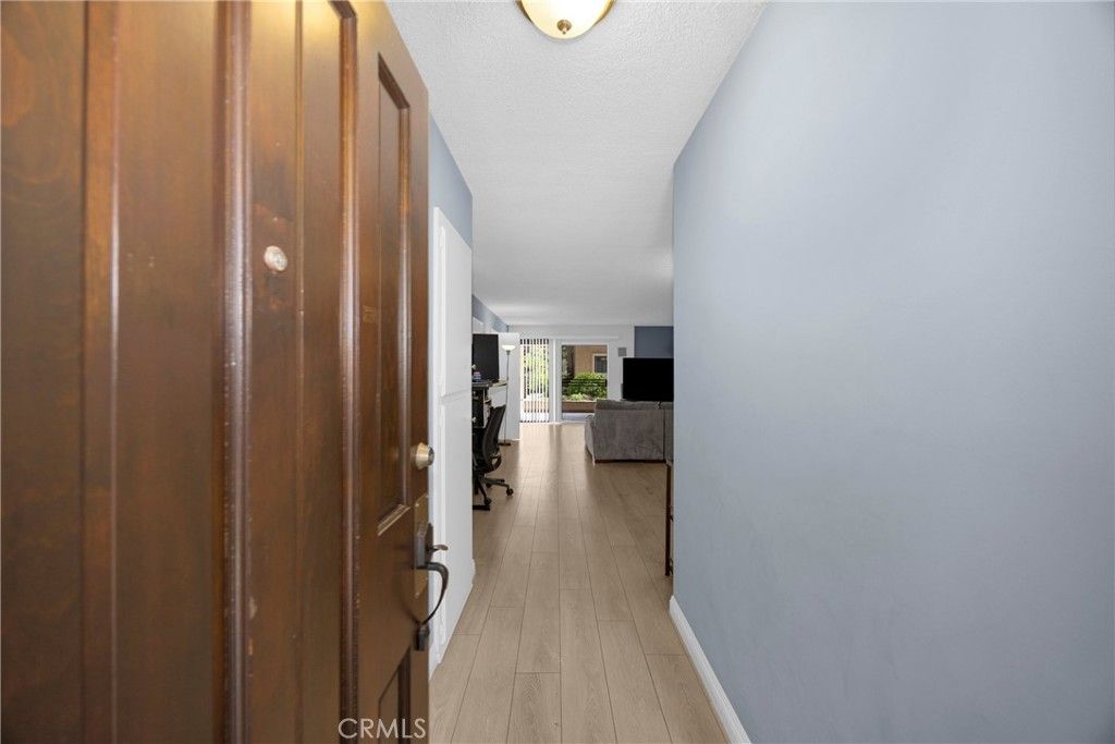 Image 28 of property listing at 6151 Canterbury Drive 105, Culver City, CA 90230