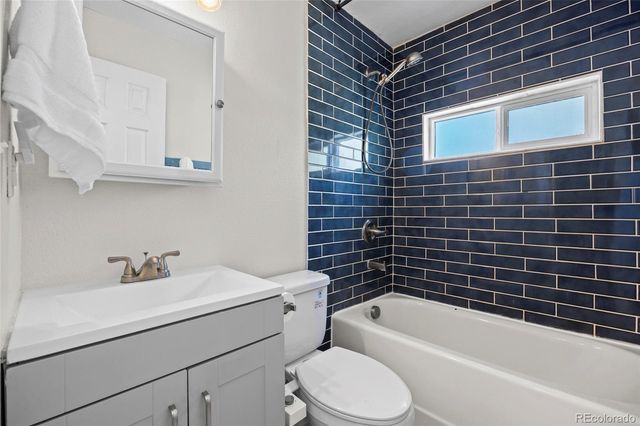 10925 W 39th Avenue, Wheat Ridge, CO 80033
