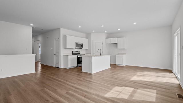 7483 E 116th Place, Winfield, IN 46307