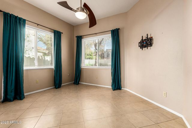 522 S MARINA Drive, Gilbert, AZ 85233