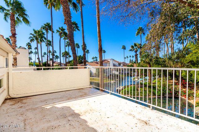 522 S MARINA Drive, Gilbert, AZ 85233