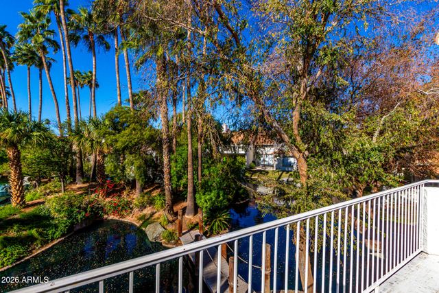 522 S MARINA Drive, Gilbert, AZ 85233