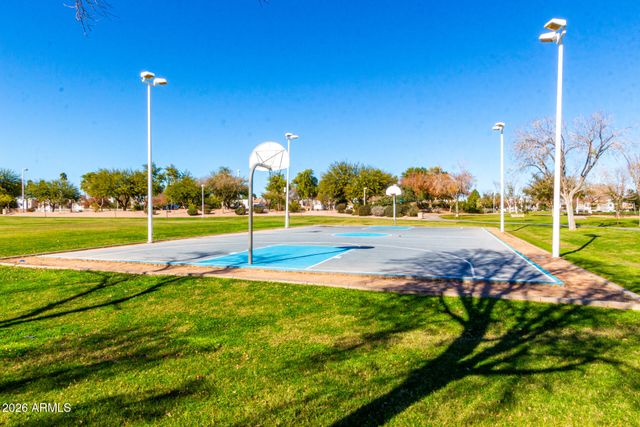 522 S MARINA Drive, Gilbert, AZ 85233