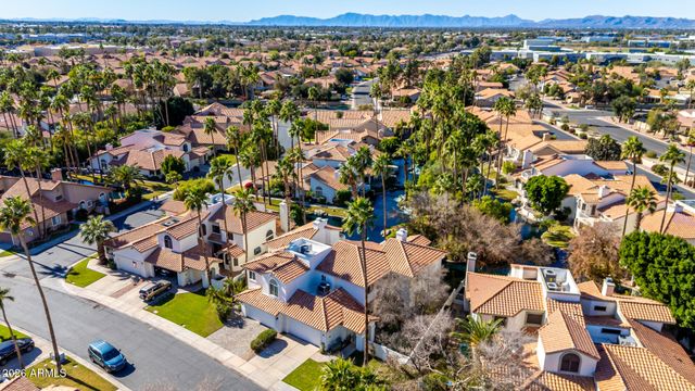 522 S MARINA Drive, Gilbert, AZ 85233