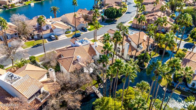 522 S MARINA Drive, Gilbert, AZ 85233