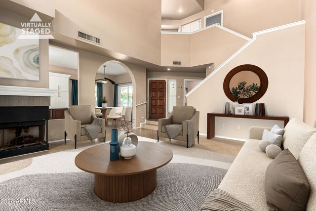 522 S MARINA Drive, Gilbert, AZ 85233