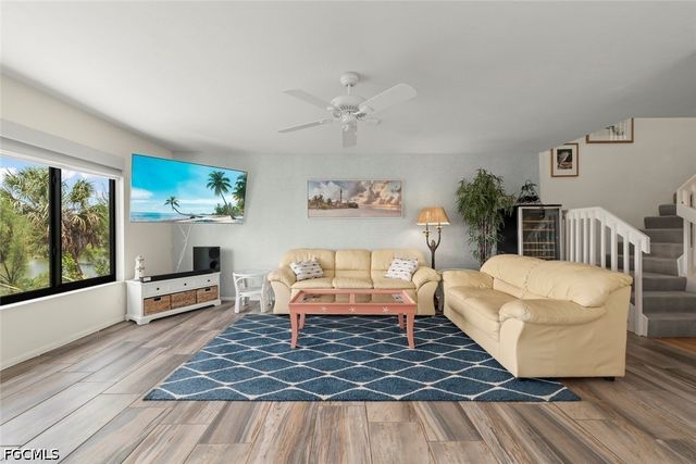 1394 Middle Gulf DR C, Sanibel, FL 33957
