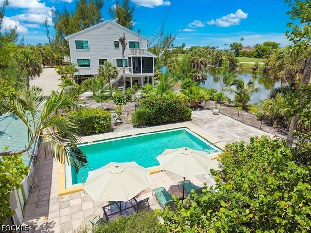 1394 Middle Gulf DR C, Sanibel, FL 33957