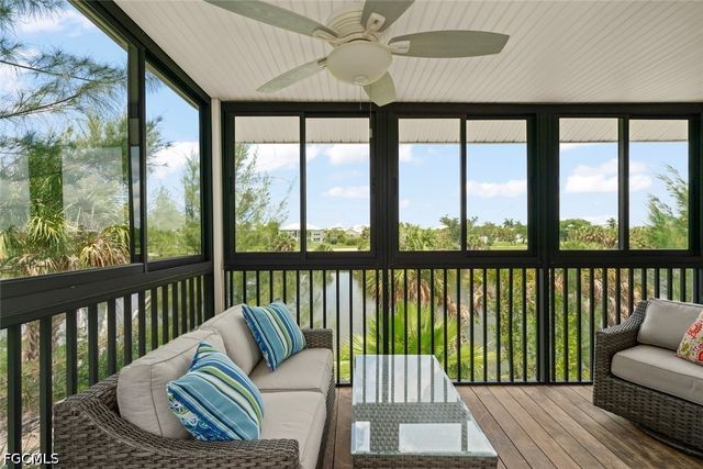 1394 Middle Gulf DR C, Sanibel, FL 33957