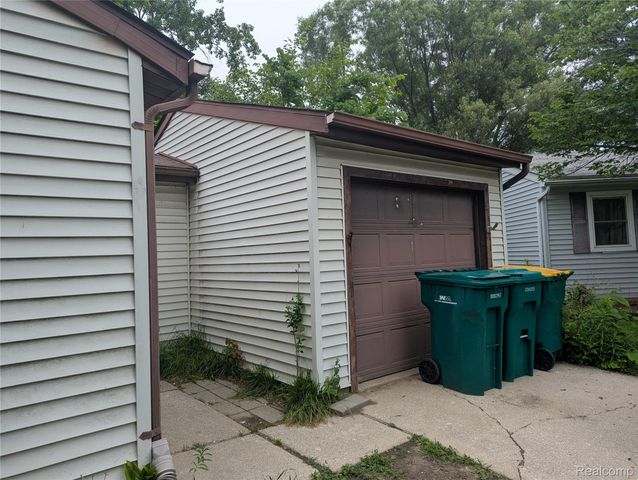 5438 Grayfield Circle, Ypsilanti Charter Township, MI 48197